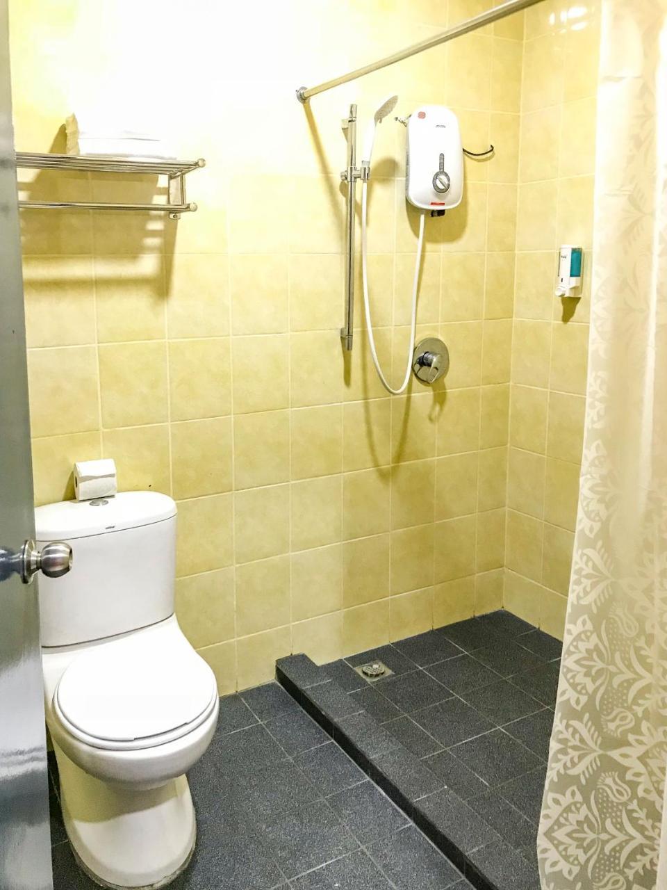Pertama Lodge Tawau Zewnętrze zdjęcie